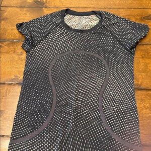 Lululemon swiftly size 6 multicolor